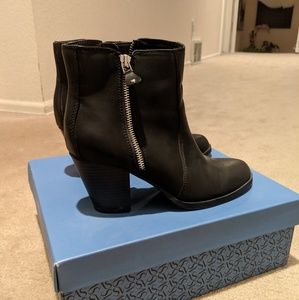 Simply Vera Black Ankle Boots Size 7.5